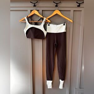 NIKE YOGA *MATCHING SET* size small